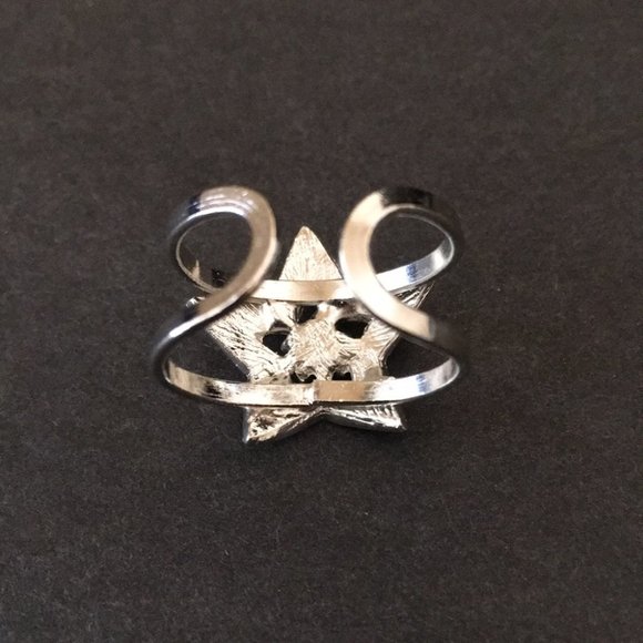 Star - Fashion Ring with Center Stone - Picture 6 of 9